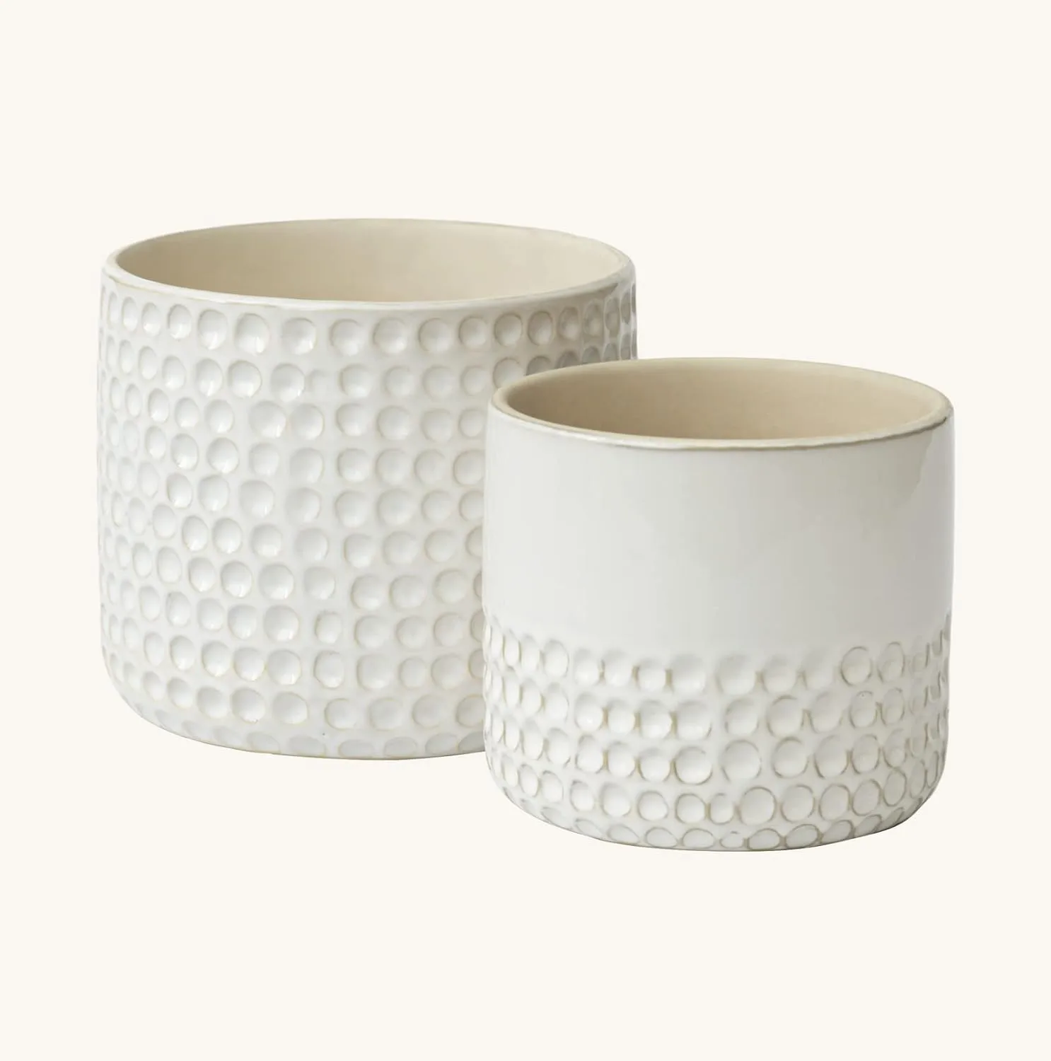 Wholesale Embossed Dot Ceramic Flower Pot – Modern White Textured Planter (1) Wholesale Embossed Dot Ceramic Flower Pot – Modern White Textured Planter (5)
